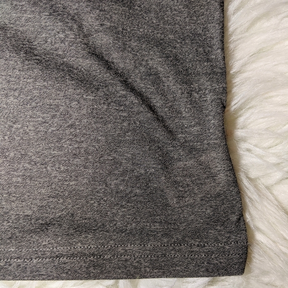 NWT Reebok Men's Active T-Shirt Size L - Picture 8 of 10